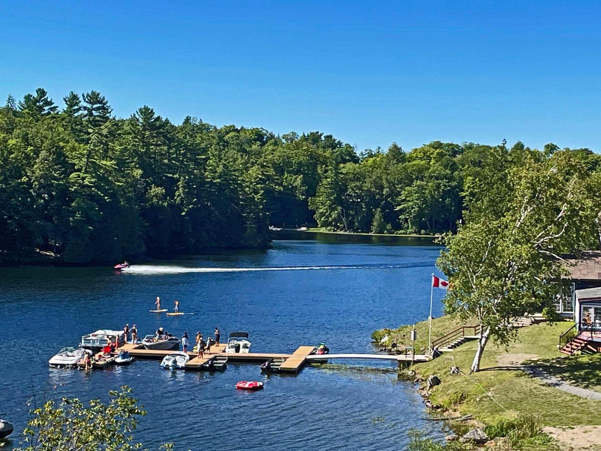 The Grand Tappattoo Resort, Ascend Hotel Collection Otter Lake Buitenkant foto