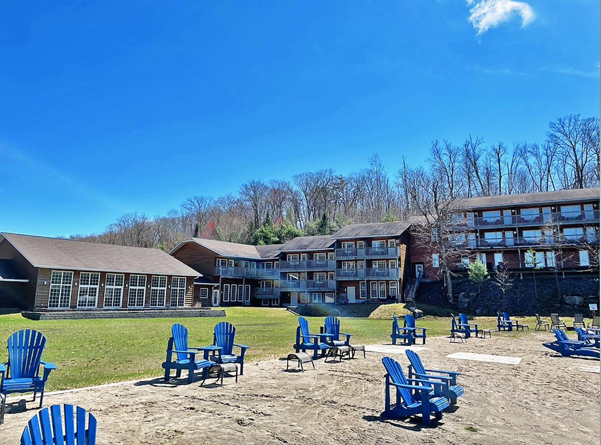 The Grand Tappattoo Resort, Ascend Hotel Collection Otter Lake Buitenkant foto